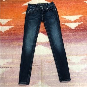 NWOT Women’s Juniors Miss Me Denim Skinny Jeans Sz 25 Bling Dark Wash